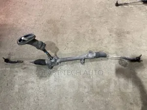 Toyota Isis Steering Rack