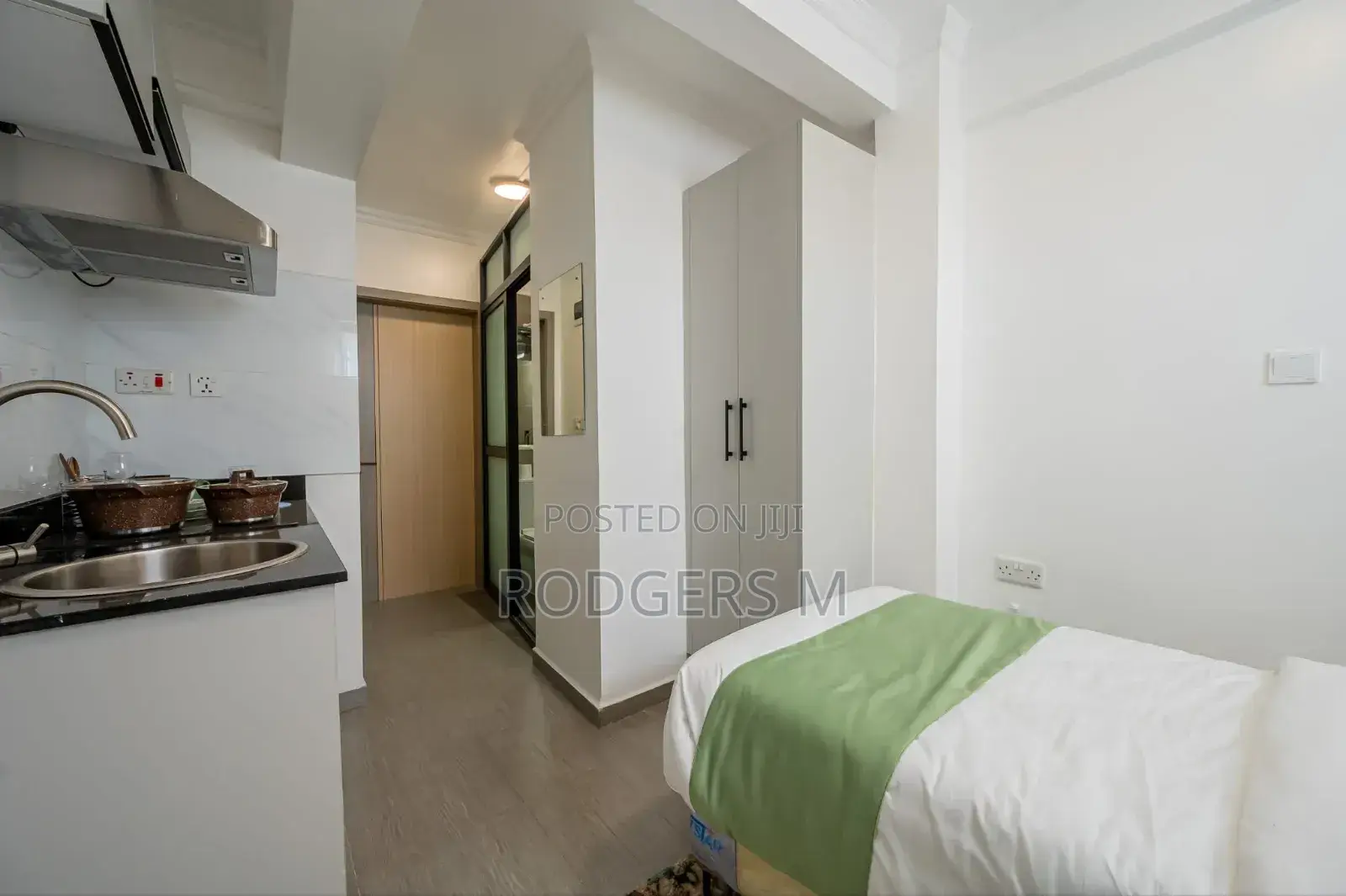 Furnished Studio Apartment in Riverside Drive for rent