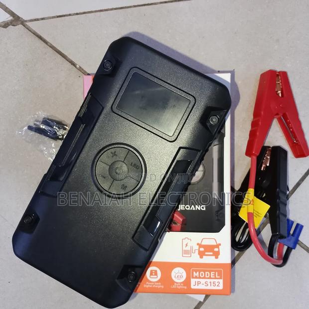 Emergency Car Power Starter With Intelligent Inflator - main view
