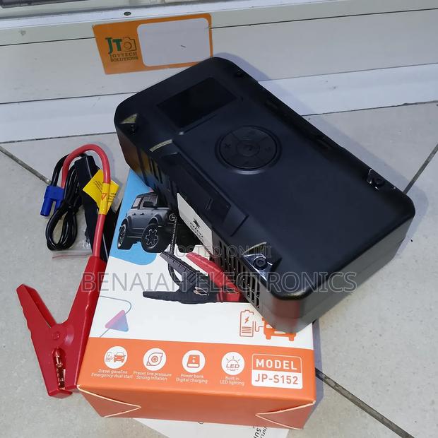 Car Jumpstarter Fitted With Preset Power Inflator - thumbnail 2
