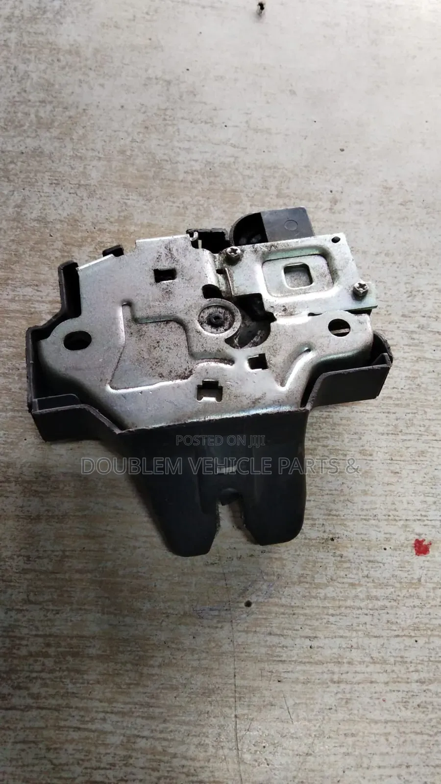 Bootlock Rear Trunk Lock Allion 2010,2011,2012,2013/265 With Sensor
