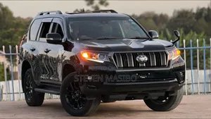 Toyota Land Cruiser Prado 2.7 2021 Black