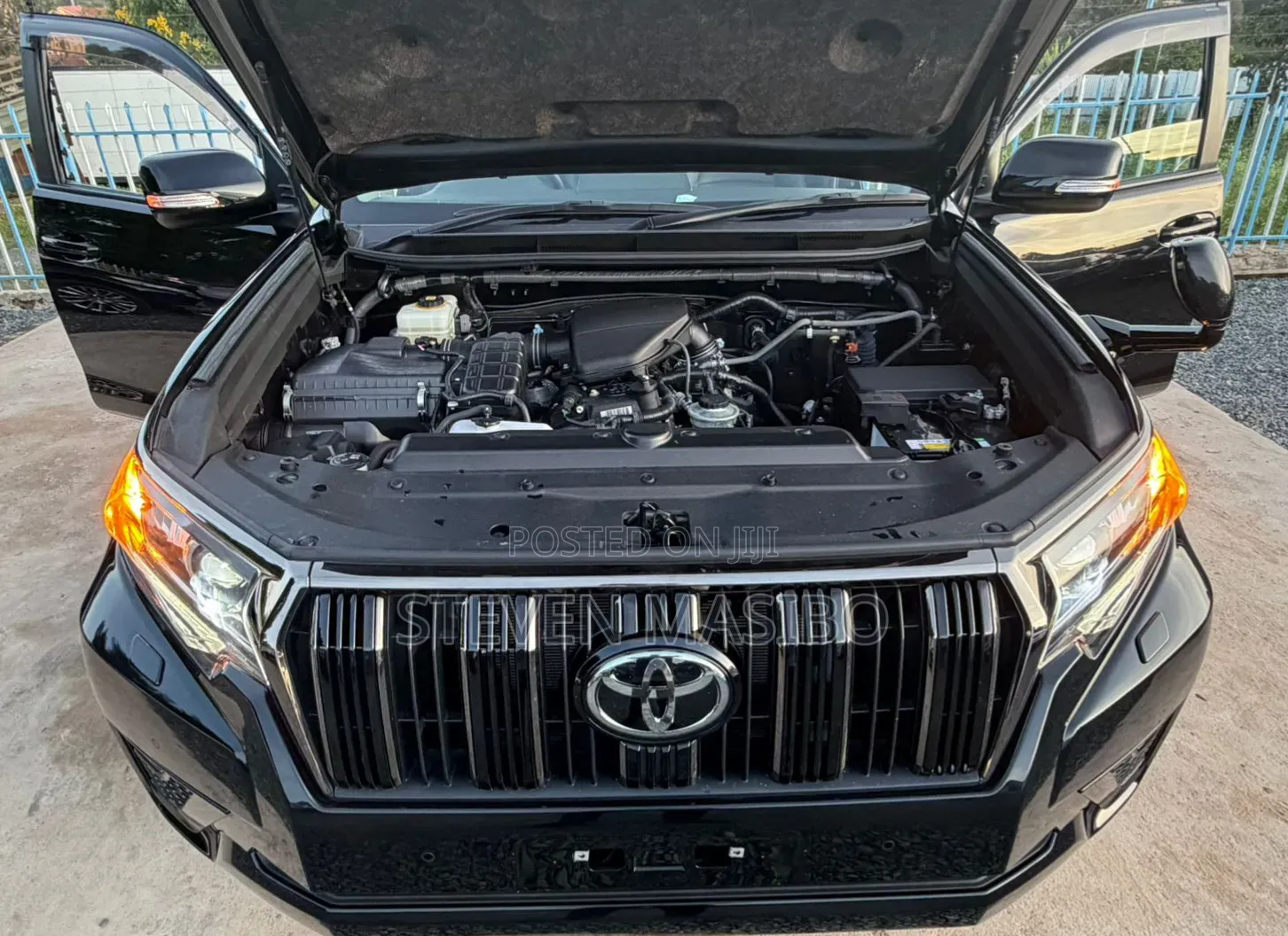 Toyota Land Cruiser Prado 2.7 2021 Black