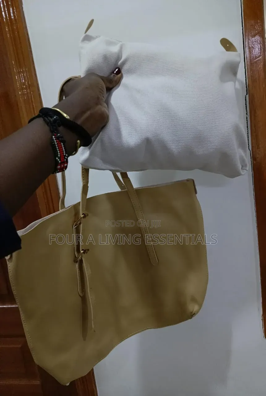 Minimalist Tote Bag With Inside Pouch