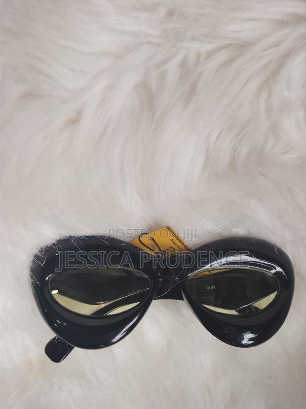Sunglasses - thumbnail 2