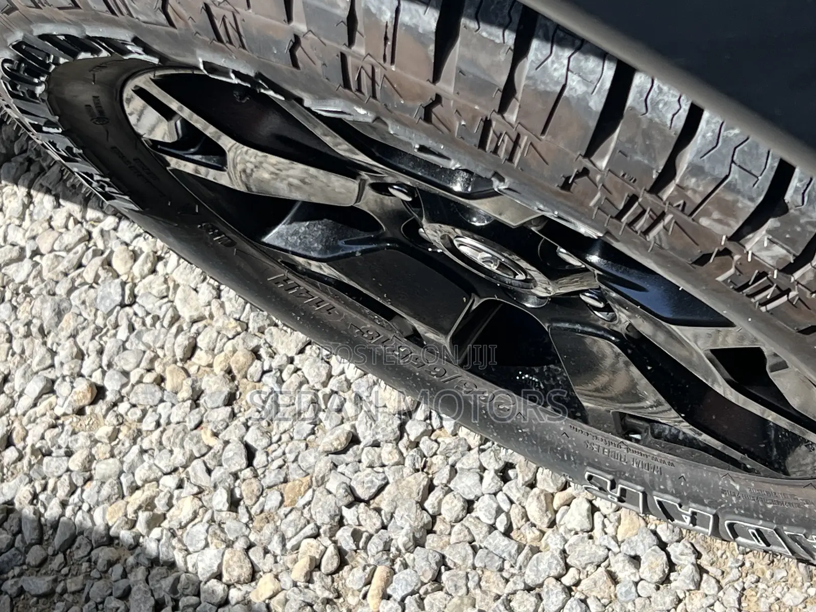 Toyota Hilux 2019 Matt Black