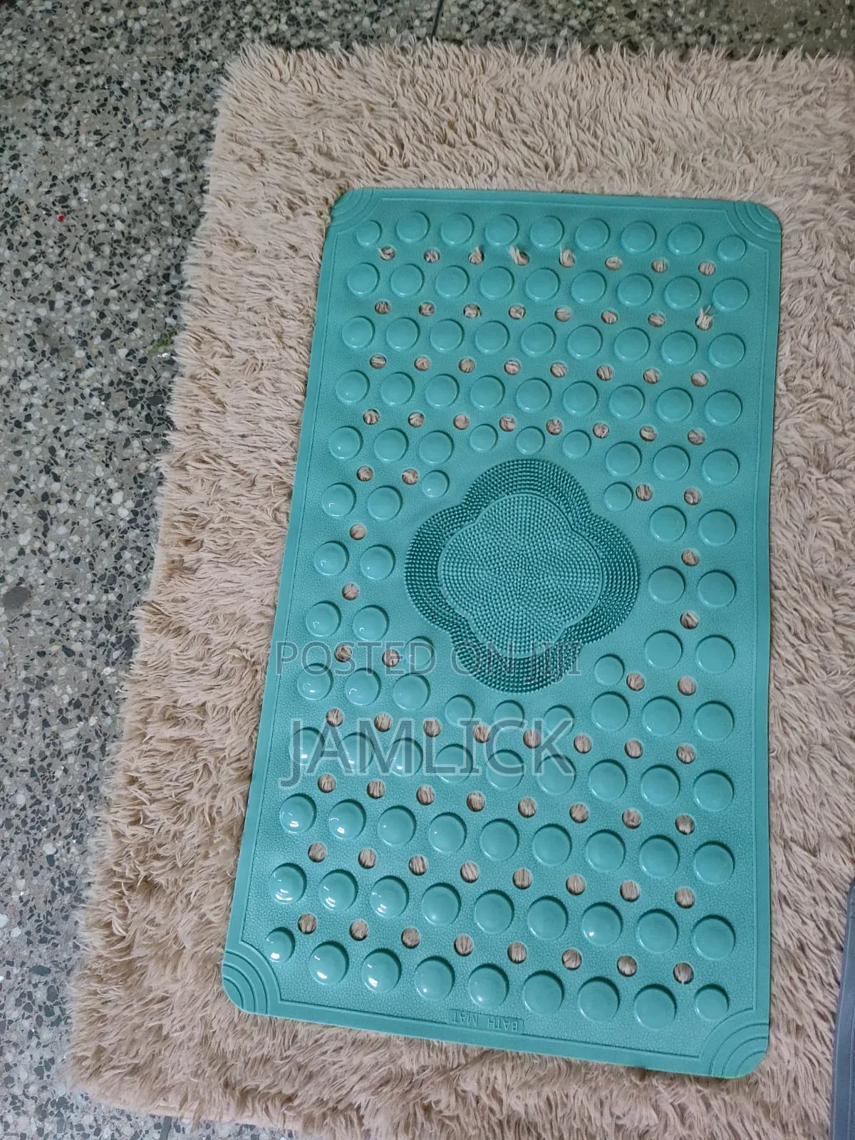 70cm × 40cm Anti-Slip Bathroom Mat –Cd