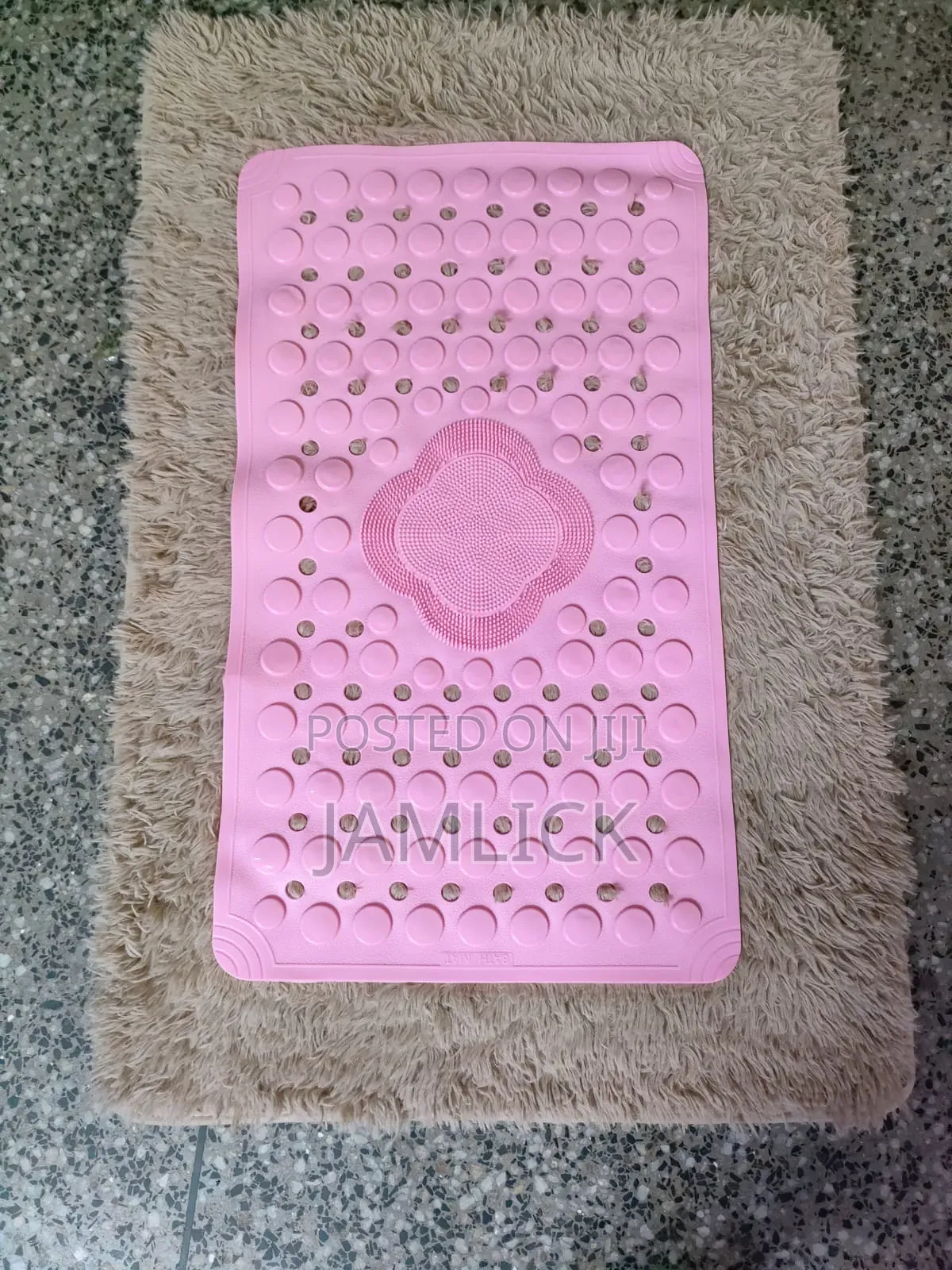 70cm × 40cm Anti-Slip Bathroom Mat –Cd