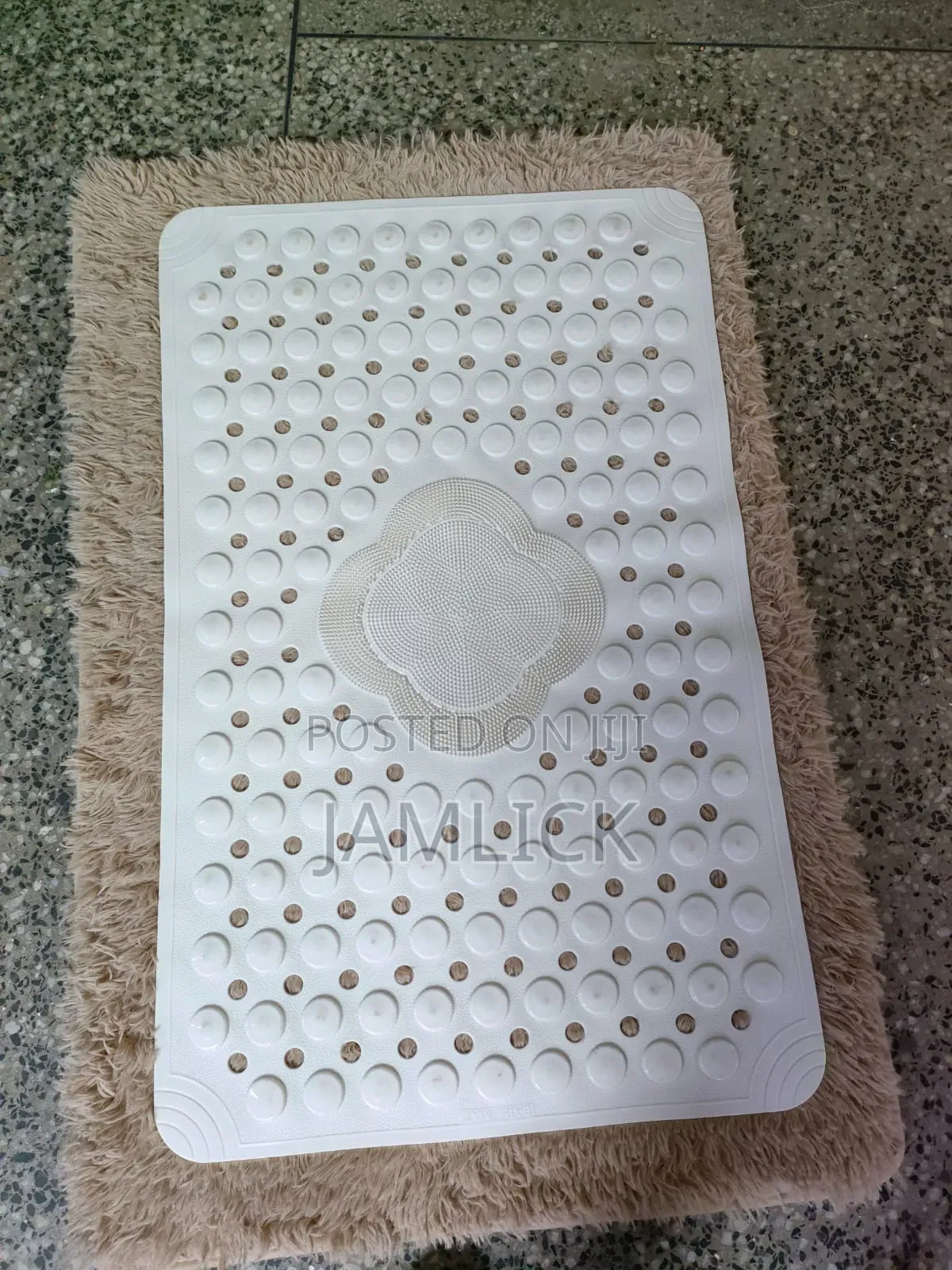 Bathroom 80×50cm Anti-Slip Bath Mat –Cd