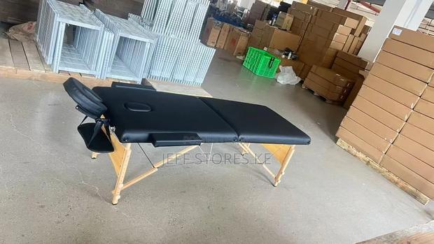 Imported 3 Segment Black Massage Bed - main view