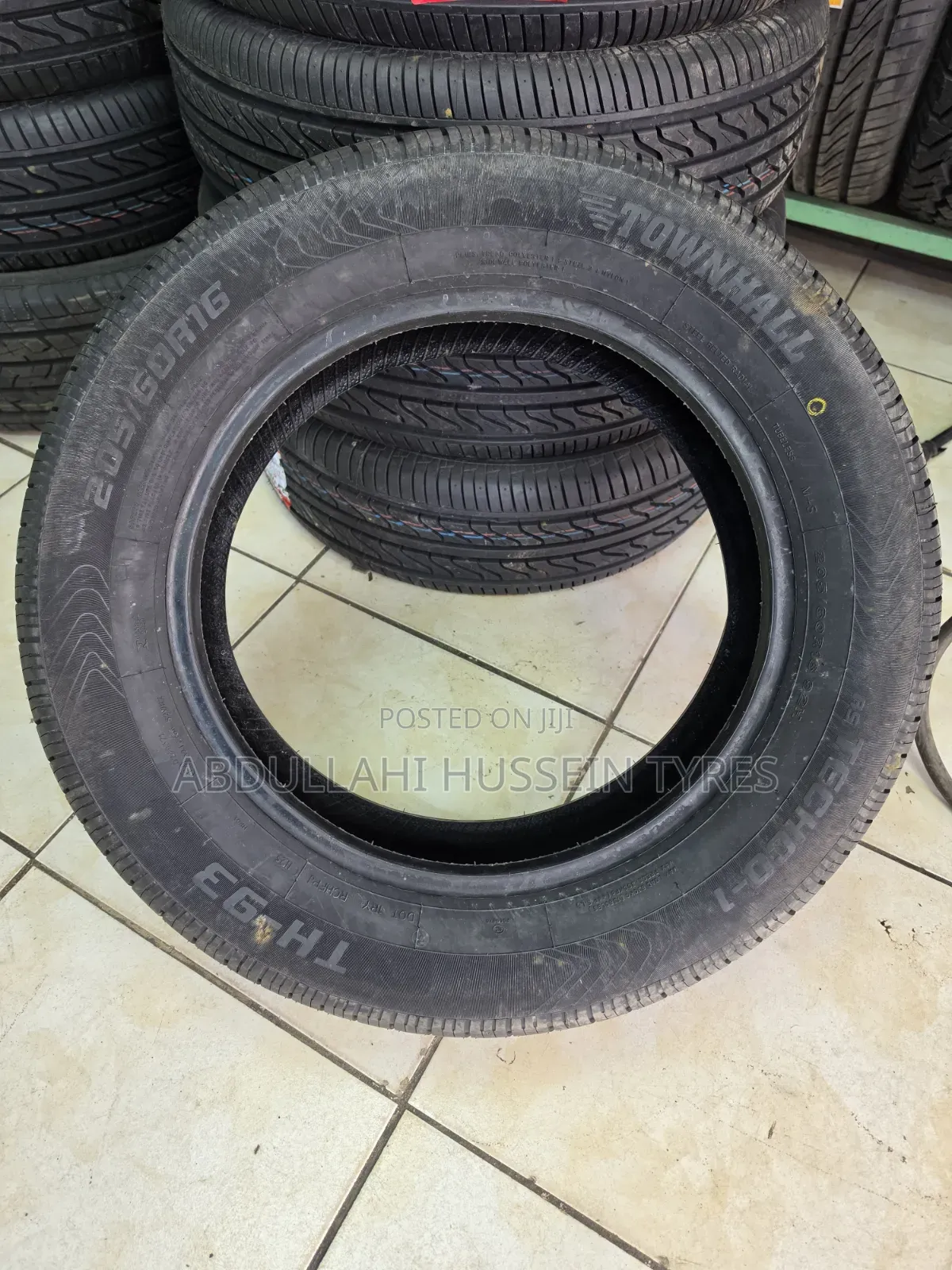 205/60 R16 Townholl