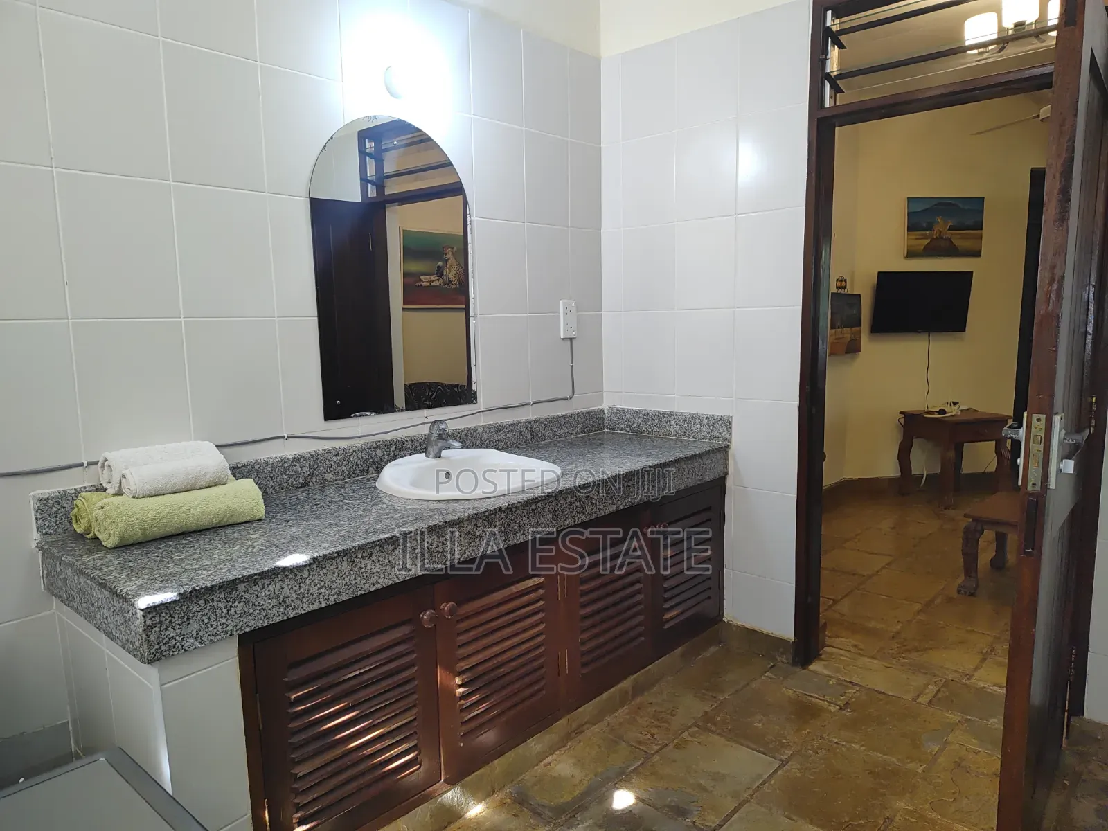Furnished 2bdrm Apartment in Diani for sale