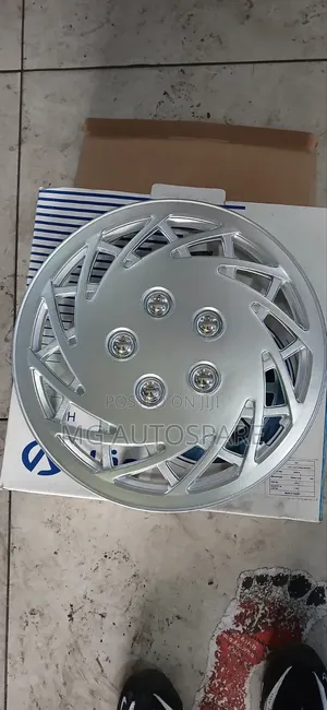 Universal Wheel Cap for Size 14 Rims