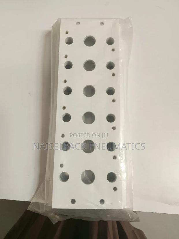 Pneumatic Manifold - main view