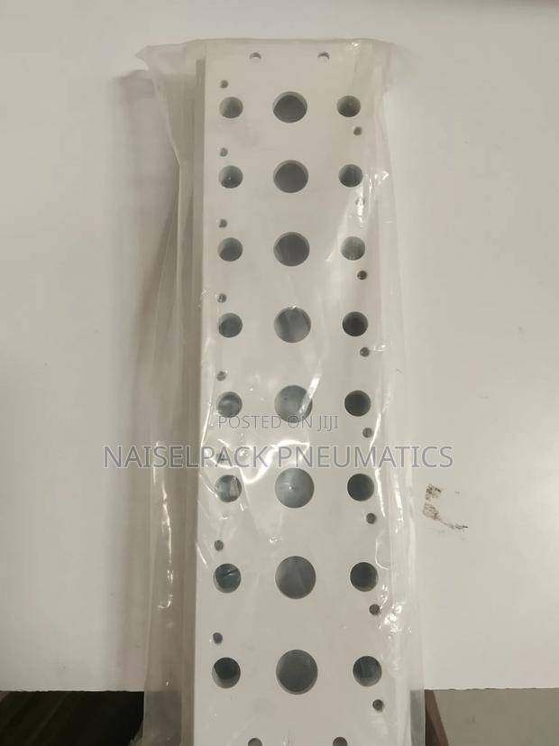 Pneumatic Manifold - thumbnail 2