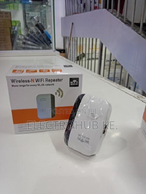 Wireless N Wifi Repeater - Extend Network Range Indoors