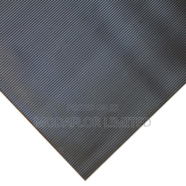 Ribbed Rubber Mat for Office, Shop and Commercial Floor Use Areas
