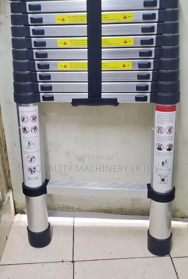 Unique 3.8m Telescopic Ladder