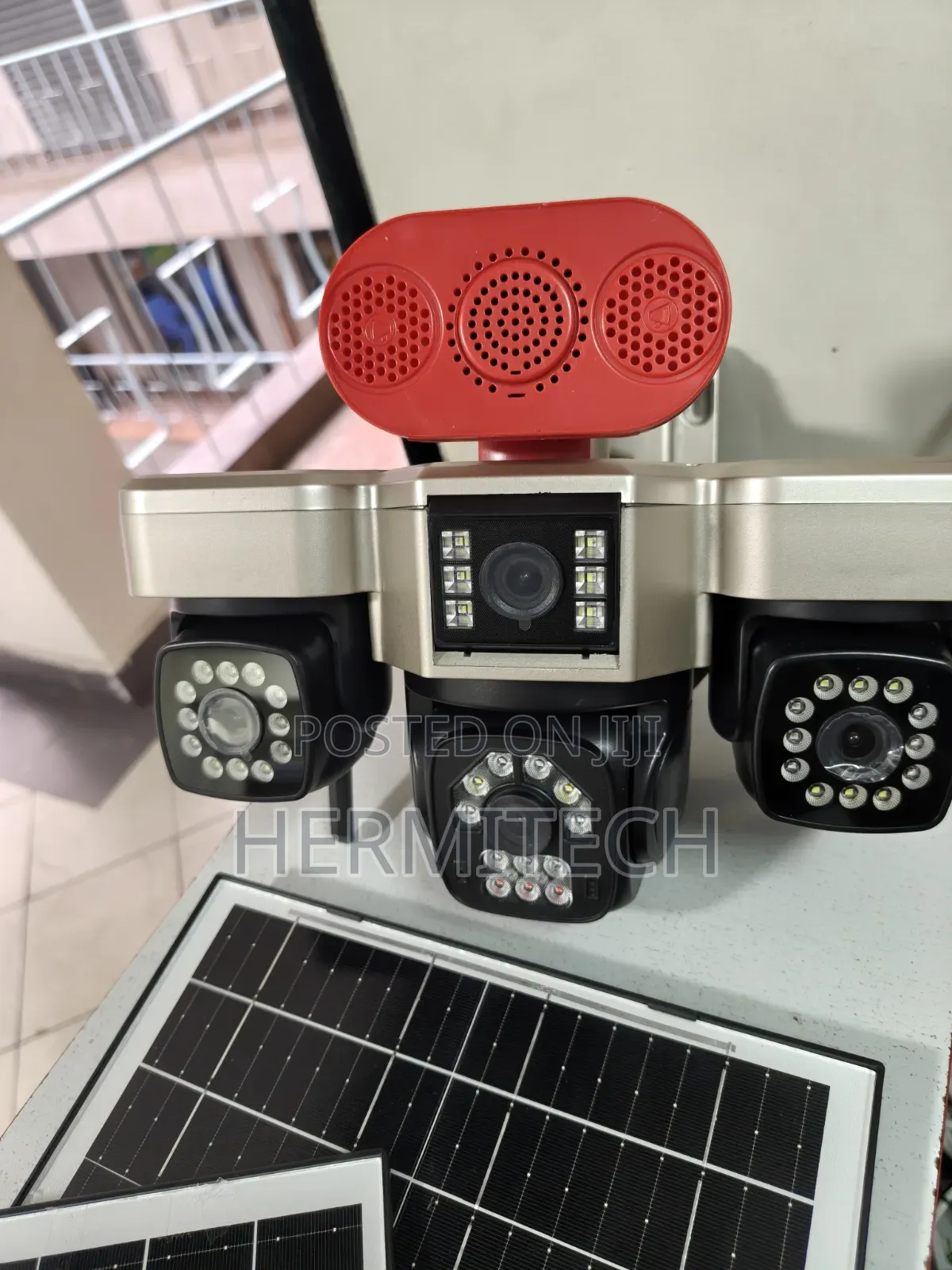 4g Aov Solar Camera With 4 Lens Outdoor Motion Sensor Alarm Siren
