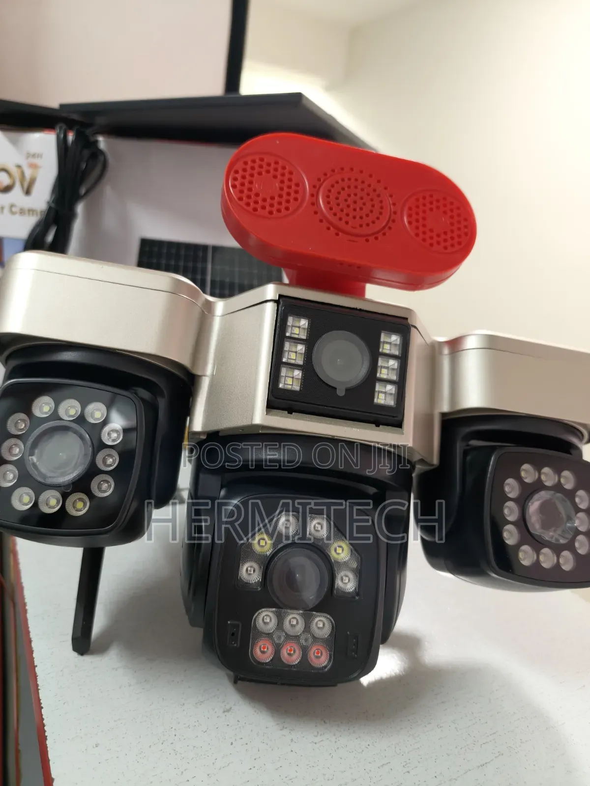 Quad-Lens CCTV 4g Model Solar Powered Floodlights for Night Vision