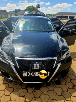 Toyota Crown 2017 Black