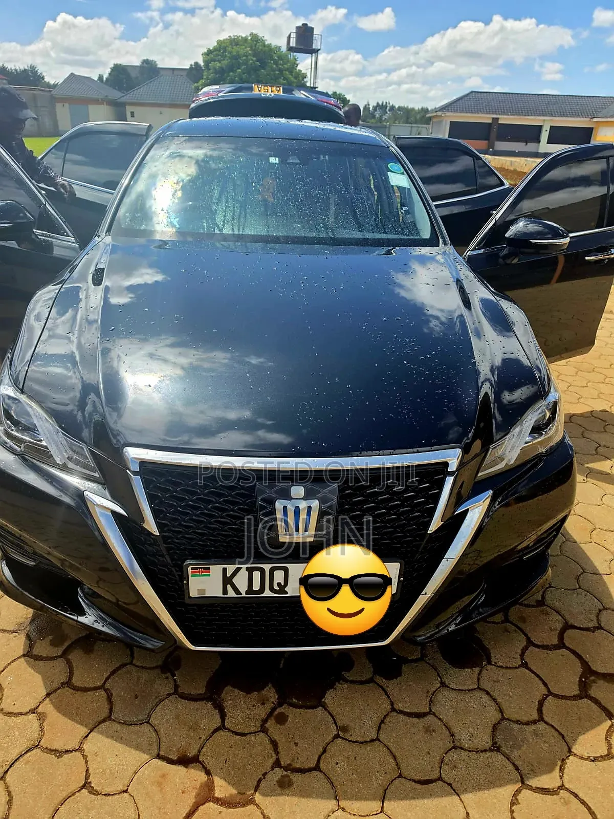 Toyota Crown 2017 Black