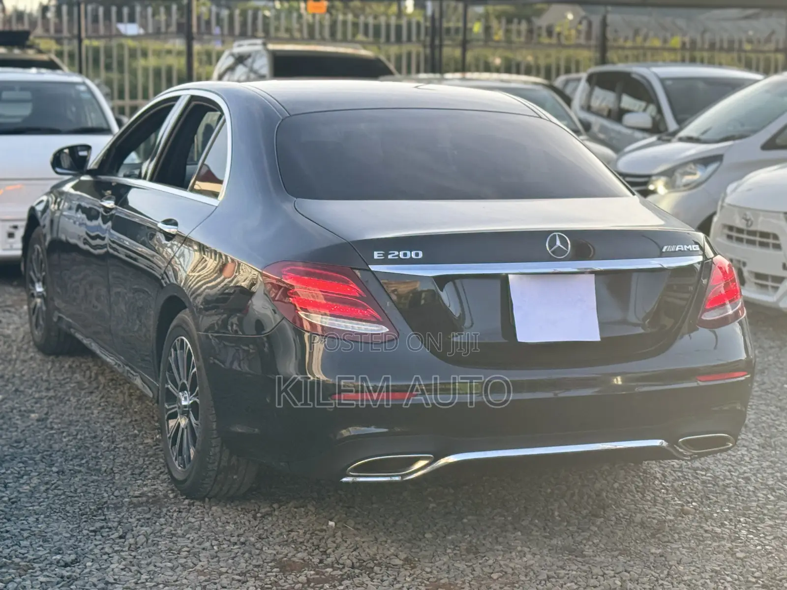 Mercedes-Benz E200 2017 Black