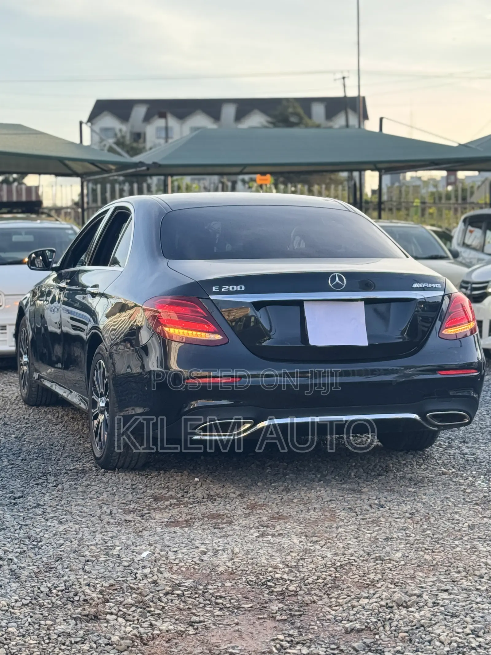 Mercedes-Benz E200 2017 Black