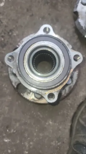 Toyota Markx Rear Wheel Hub