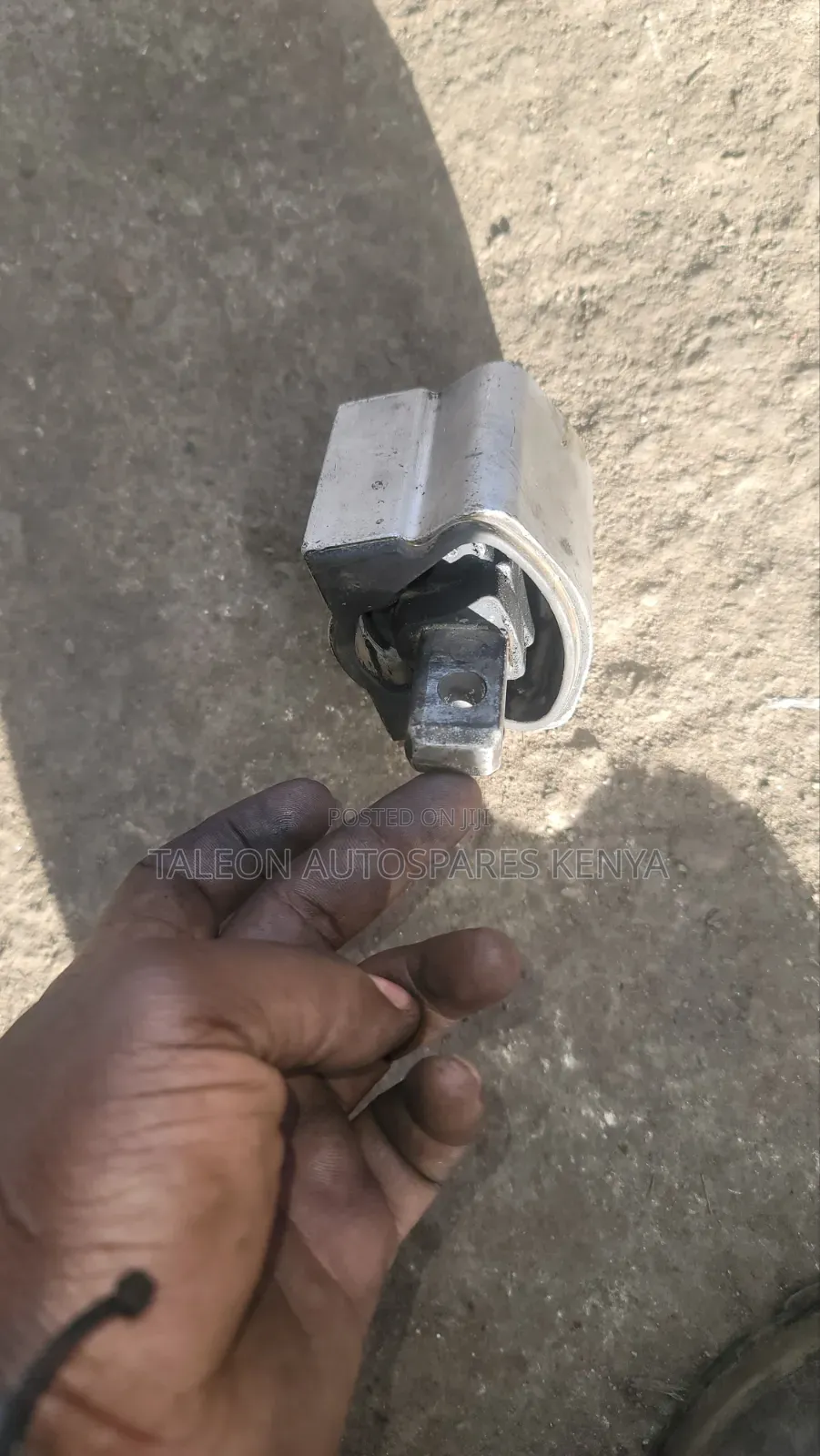 Mercedes Benz E280 Gearbox Mountain