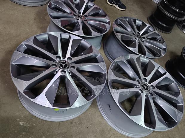 Mercedes-Benz Original Rims Size 20 - thumbnail 2