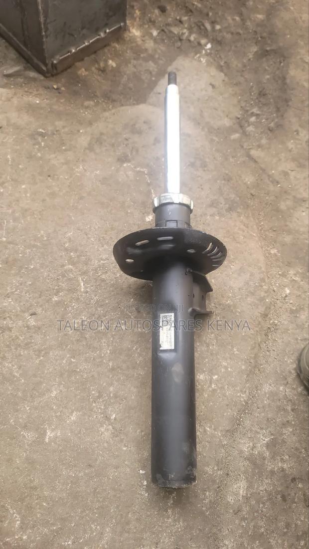 Passat B7 Shocks