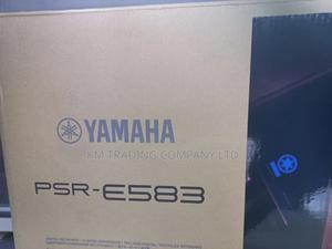 Yamaha PSR-583 Keyboard - thumbnail 2