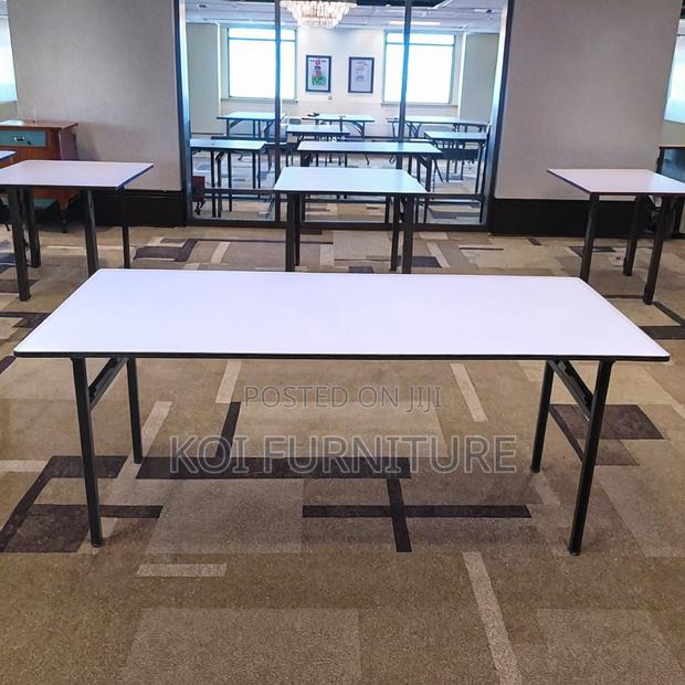 Office Table : 1.5m Banqueting Rectangular Foldable Table - thumbnail 4
