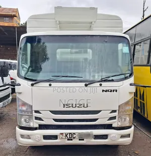 Isuzu NQR 2021 White