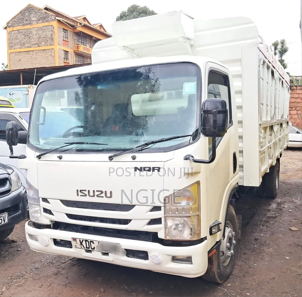 Isuzu NQR 2021 White