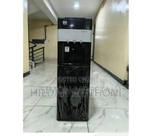 Beautiful. Original Electromate Bottom Load 3 Taps Standing Dispenser