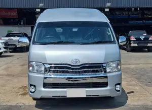 Toyota HiAce 2019 Silver