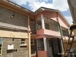 3bdrm Maisonette in Plainsville, Gate B for rent