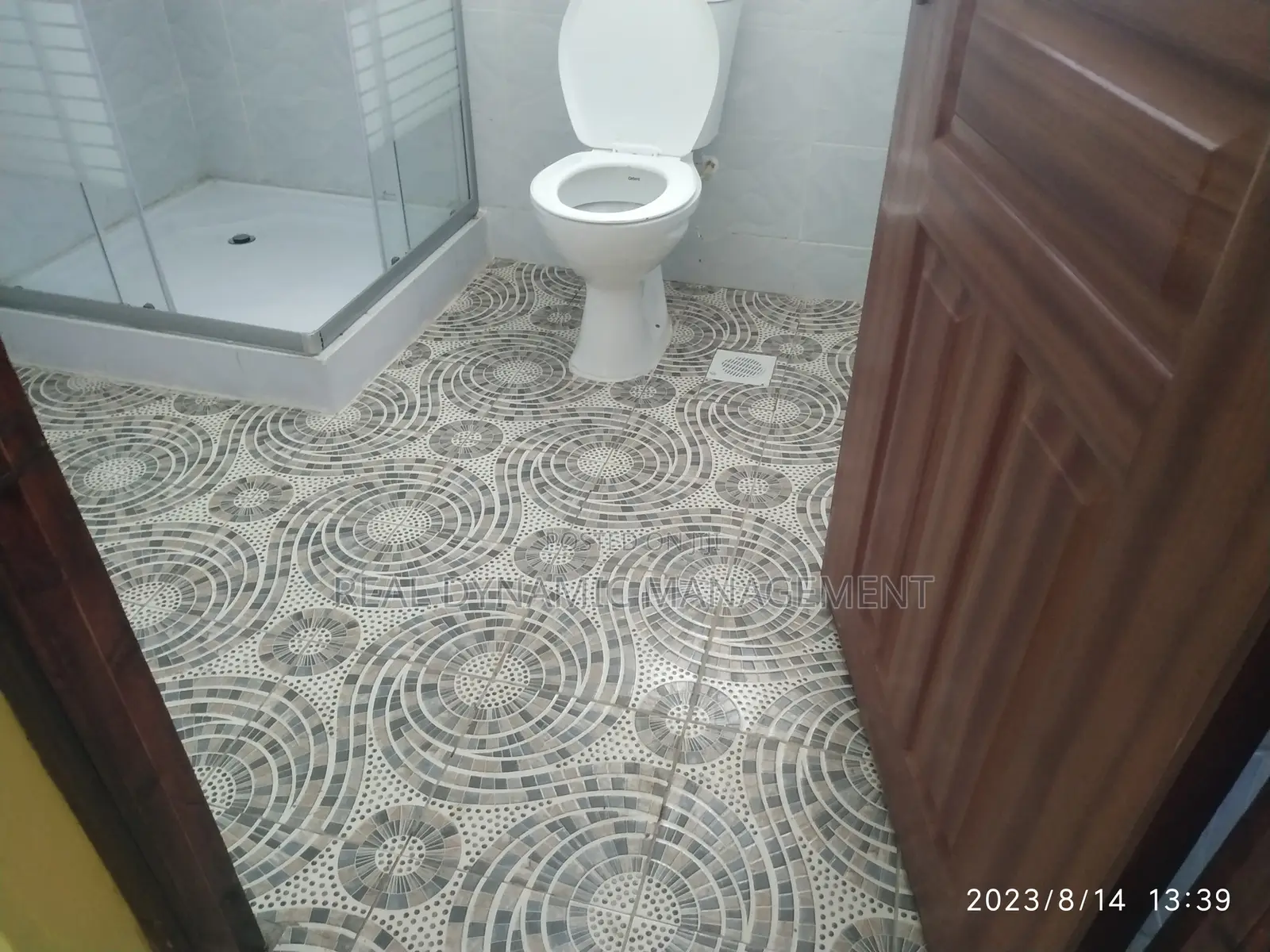 3bdrm Maisonette in Plainsville, Gate B for rent