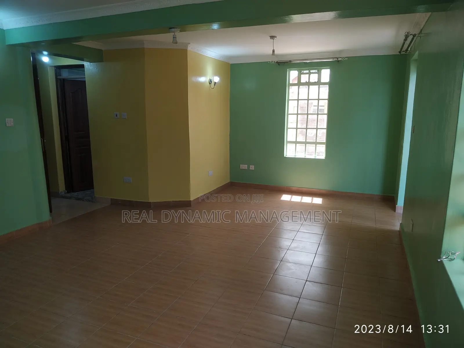 3bdrm Maisonette in Plainsville, Gate B for rent
