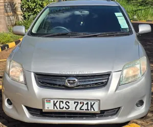 Toyota Corolla Fielder 2012