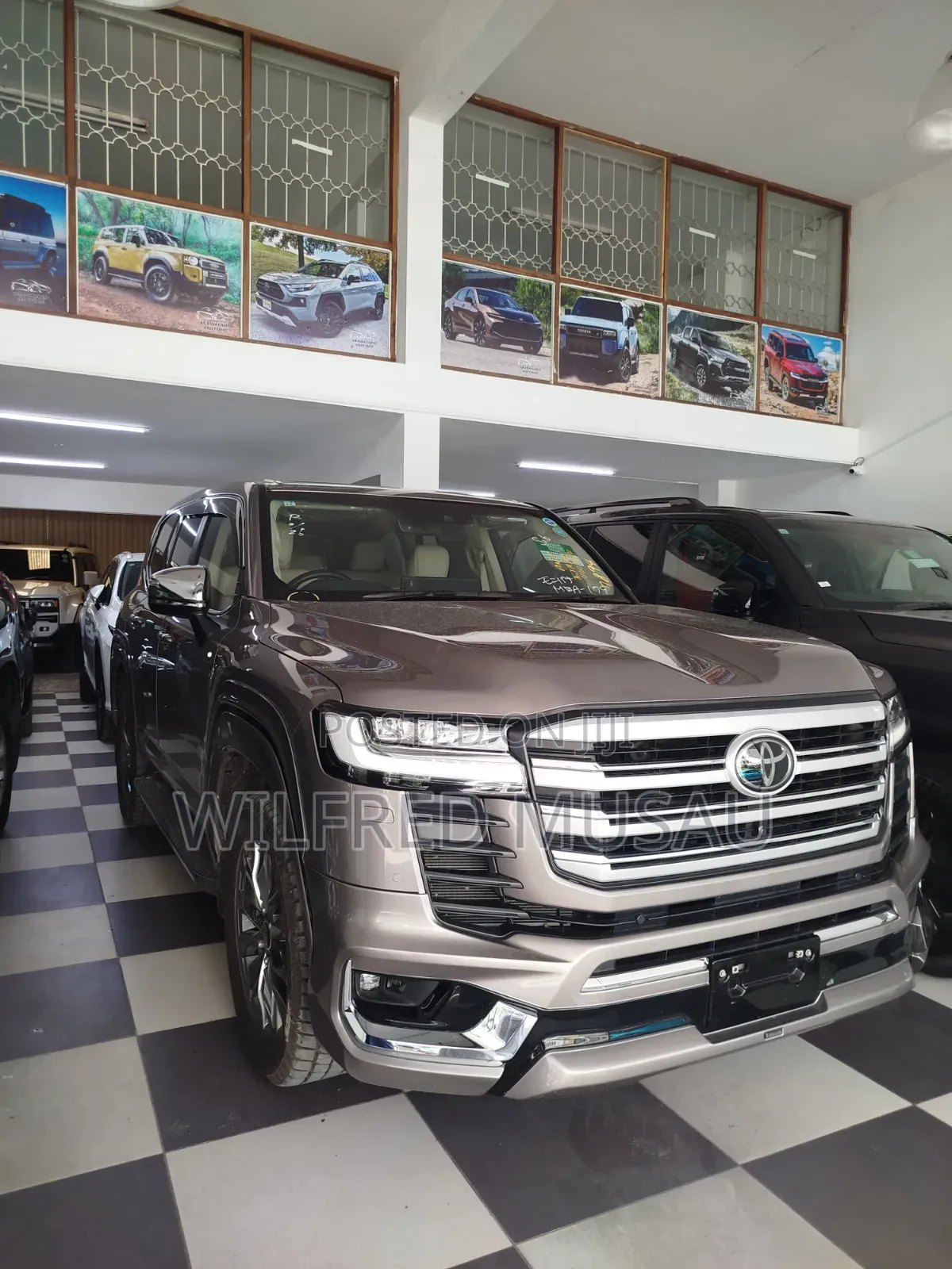 Toyota Land Cruiser LC300 2022 Brown