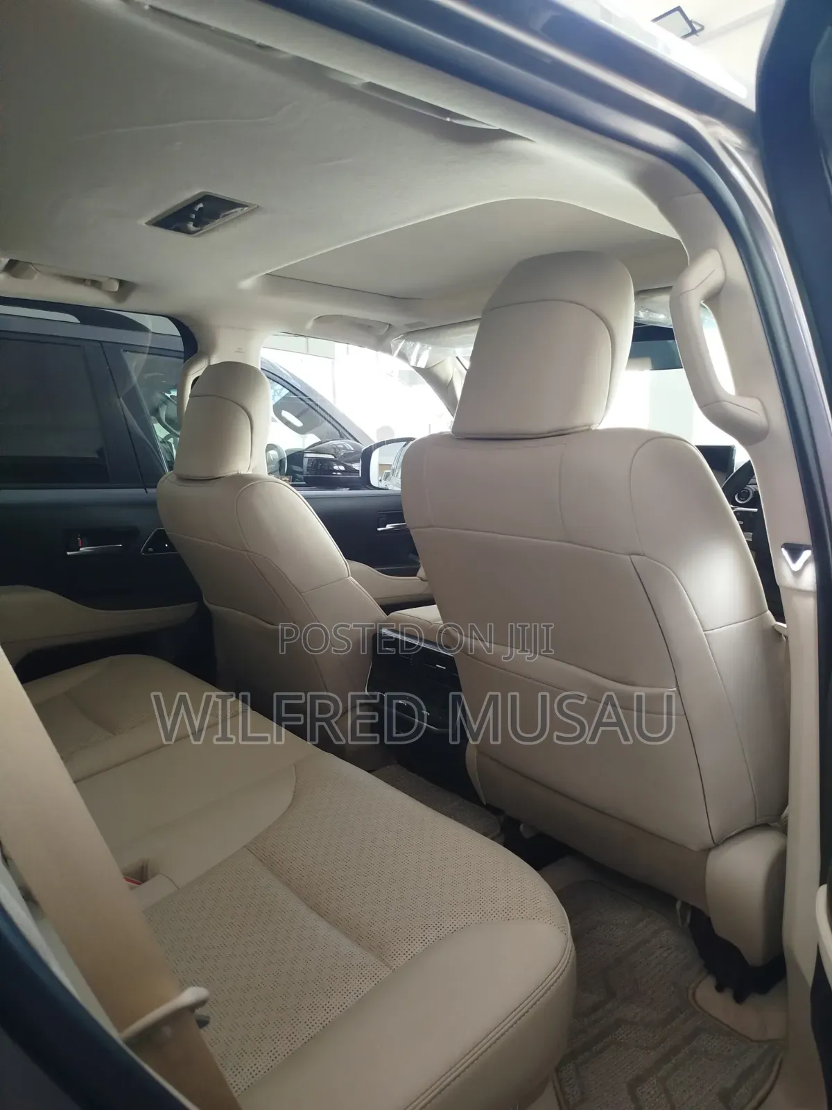 Toyota Land Cruiser LC300 2022 Brown