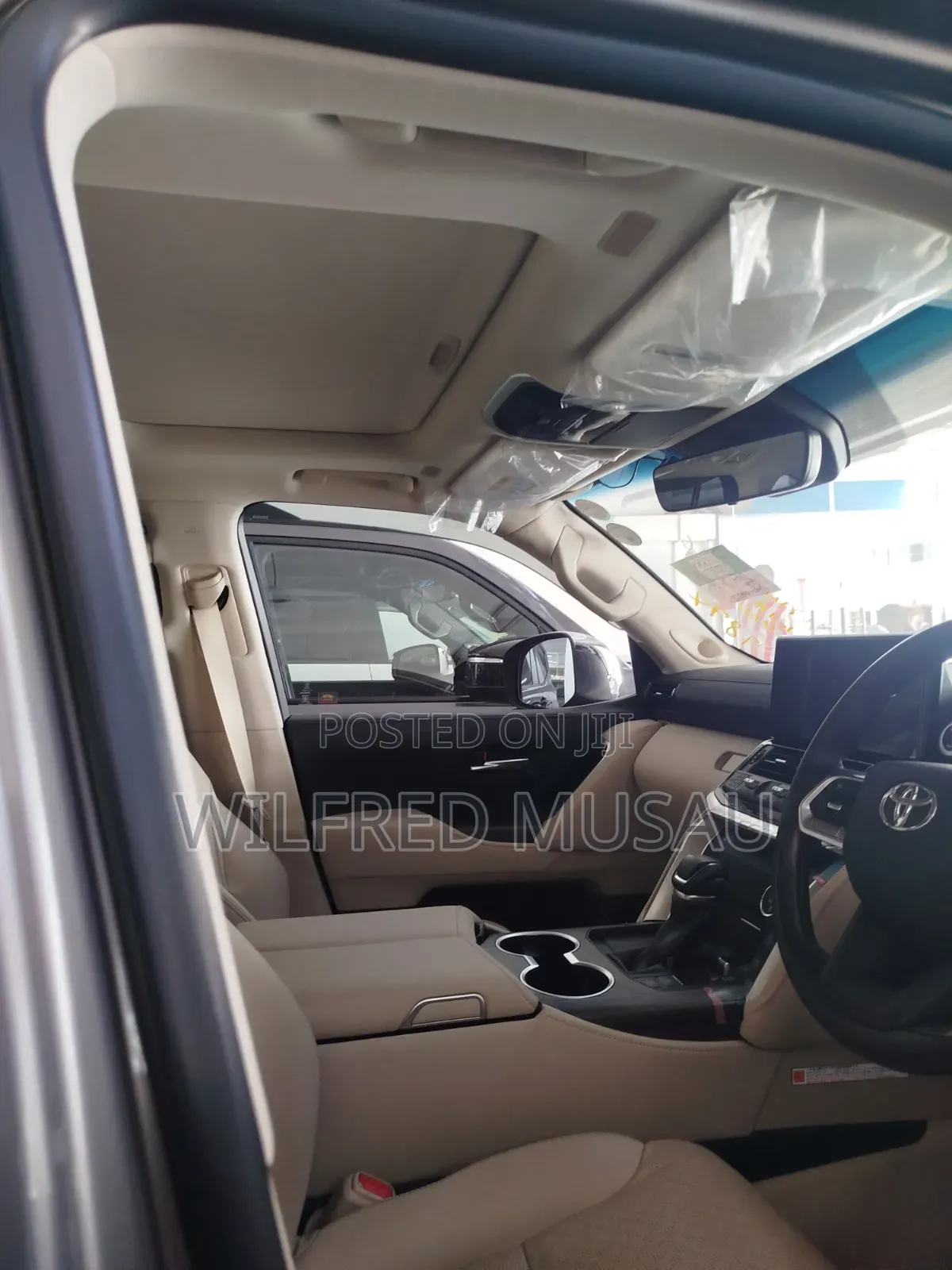 Toyota Land Cruiser LC300 2022 Brown