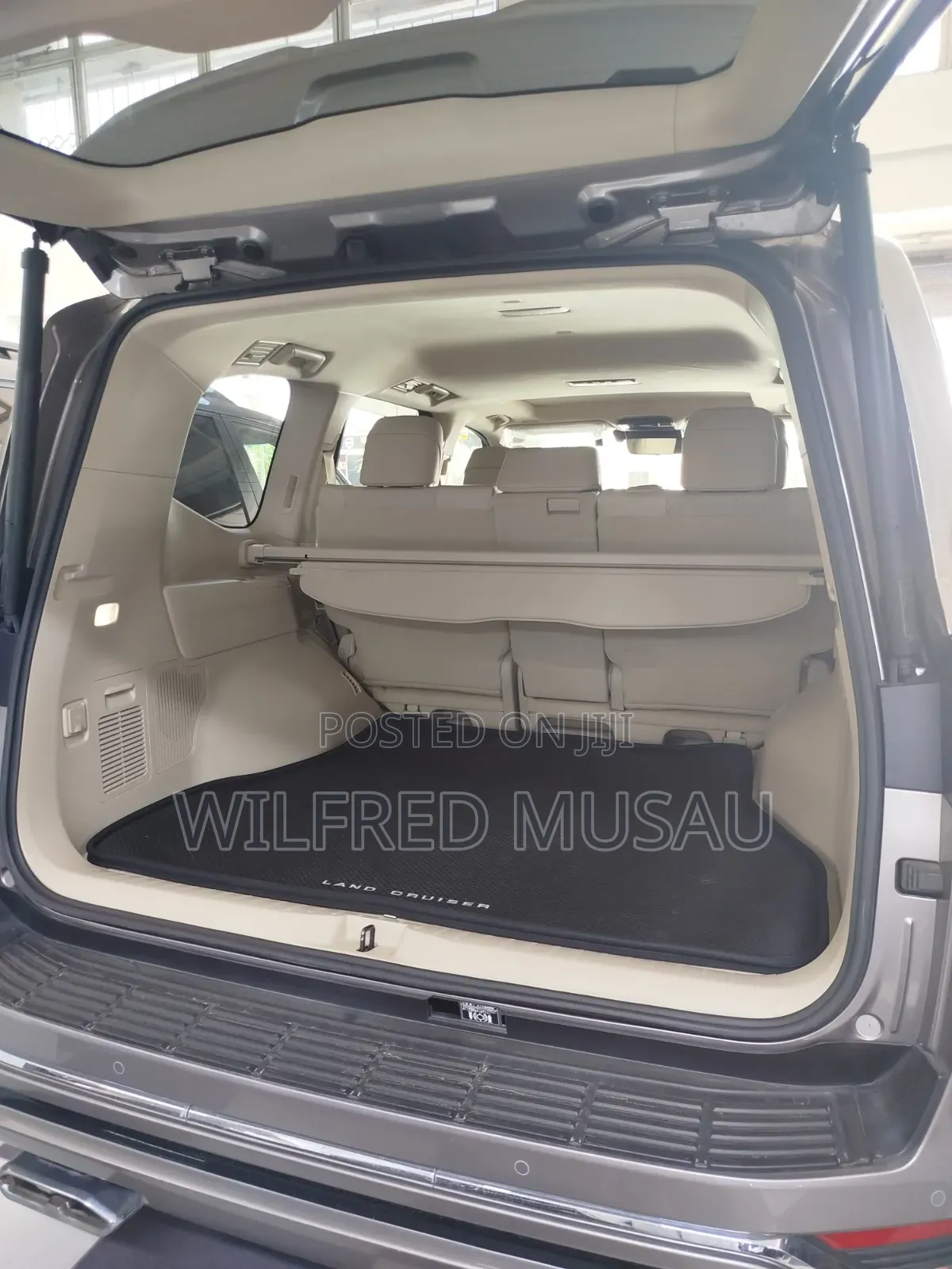 Toyota Land Cruiser LC300 2022 Brown