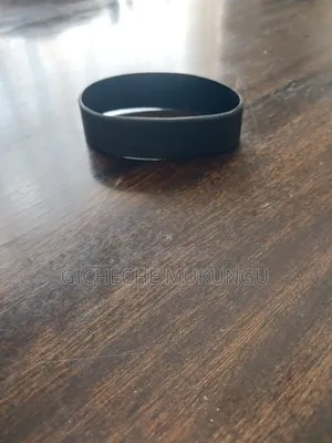 Wide Sikicine Wristband