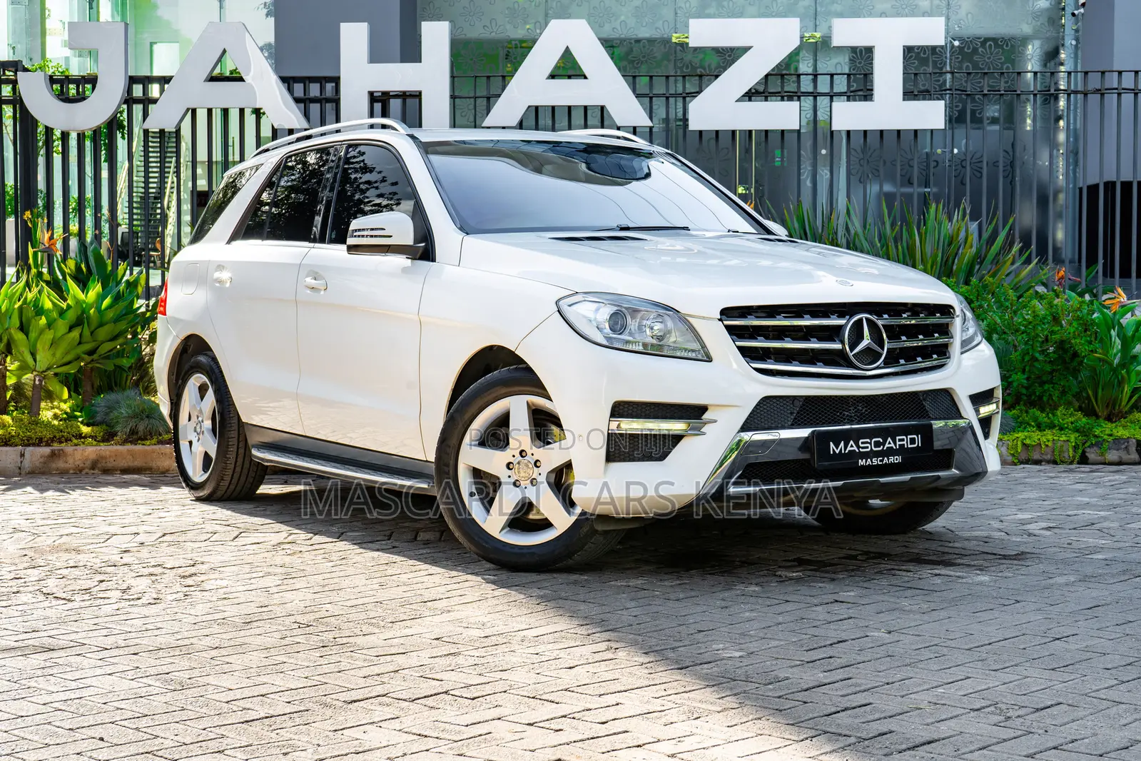 Mercedes-Benz M Class 2013 White