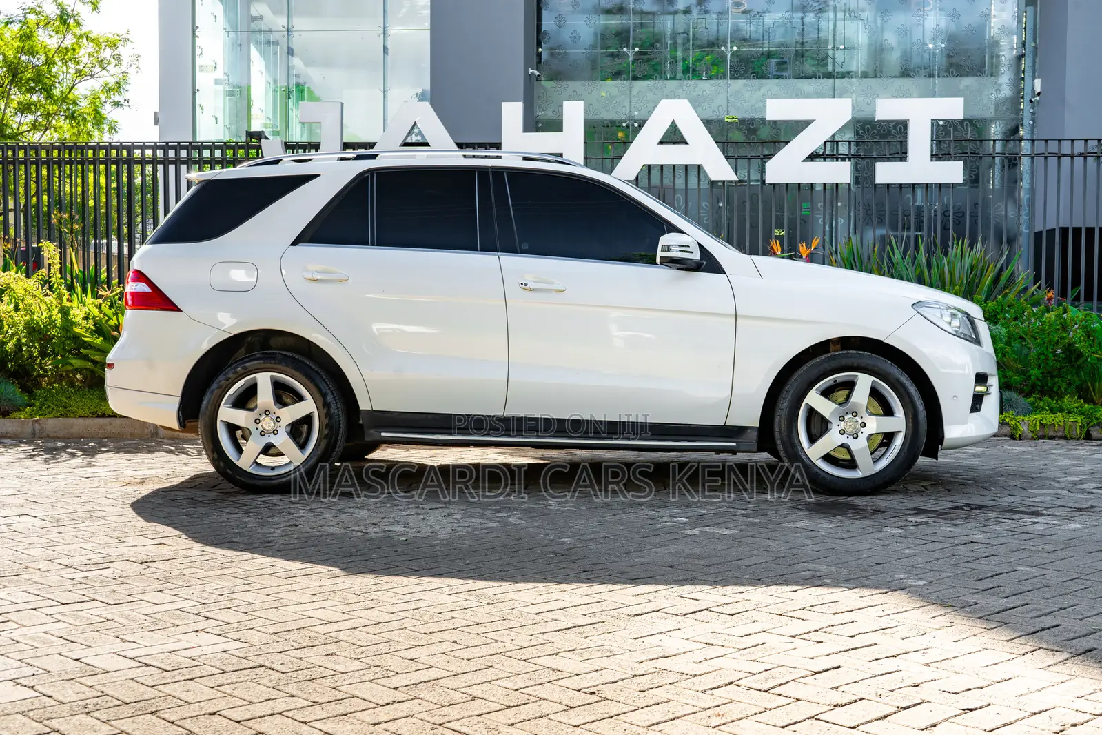 Mercedes-Benz M Class 2013 White