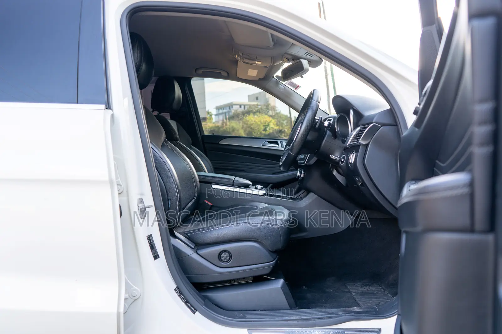 Mercedes-Benz M Class 2013 White